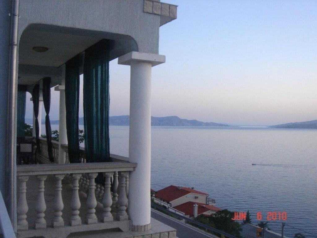 Apartment Ana Senj  Εξωτερικό φωτογραφία